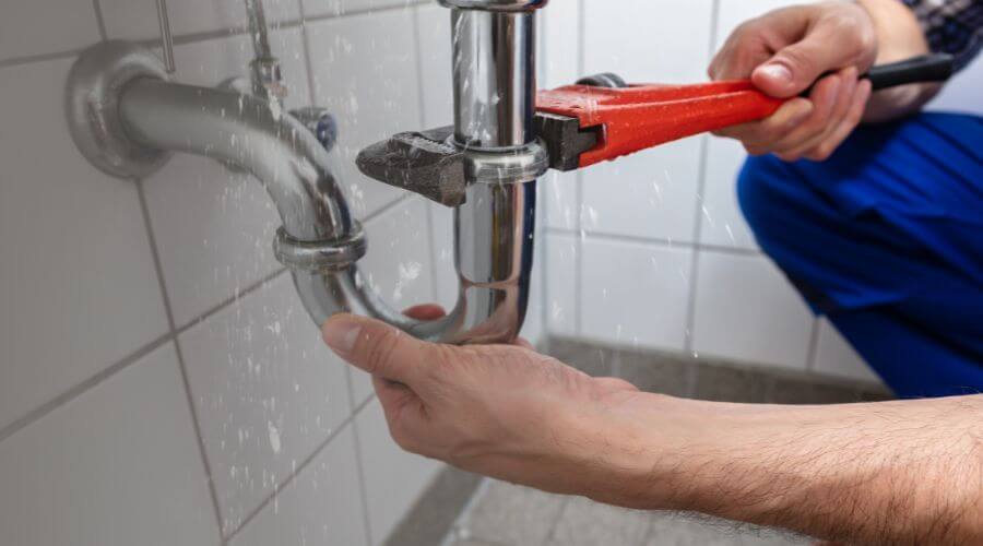 Local expert plumbing services in Melvern, KS